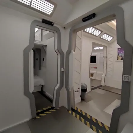 Apartament Space Lodge, Vaisseau Spatial - Jeu Type Escape Game