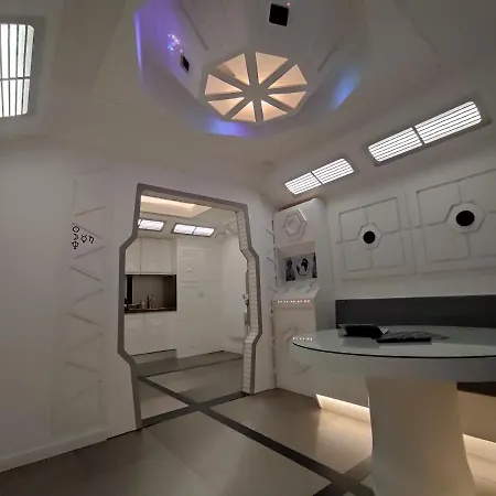 Space Lodge, Vaisseau Spatial - Jeu Type Escape Game Apartment