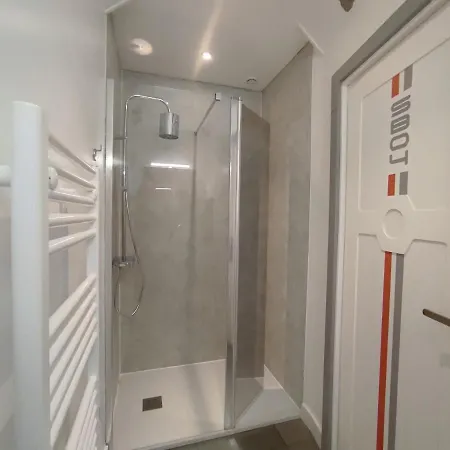 Space Lodge, Vaisseau Spatial - Jeu Type Escape Game Appartement